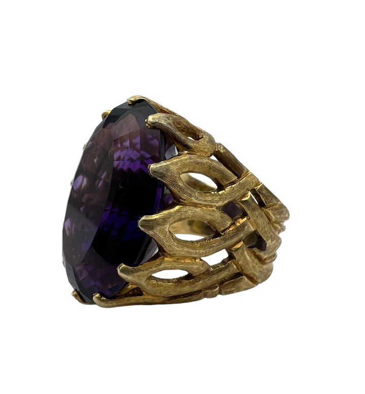 Buccellati Gold Cocktail Ring Amethyst