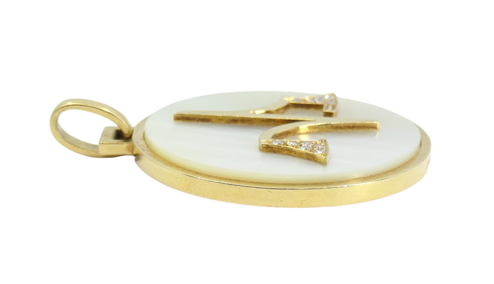 Vintage Bvlgari 18k Gold Mother of Pearl Libra Zodiac Pendant Chain Necklace