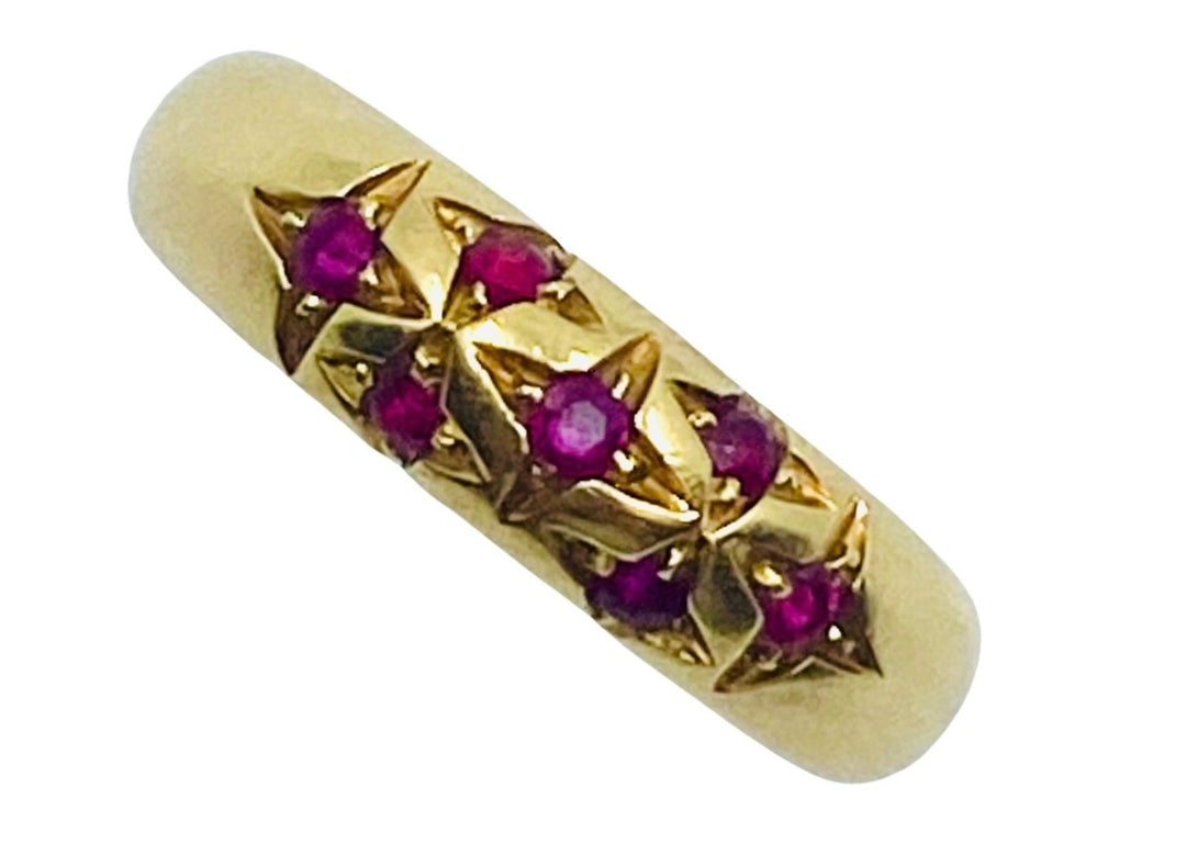 Chaumet Starry Ring 18k Gold Ruby