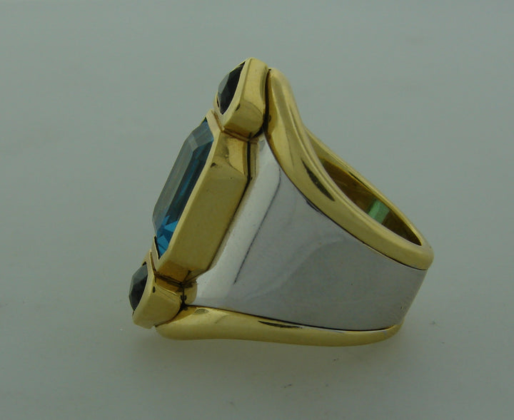 Vintage Marina B Ring 18k Gold Blue Topaz Estate Jewelry