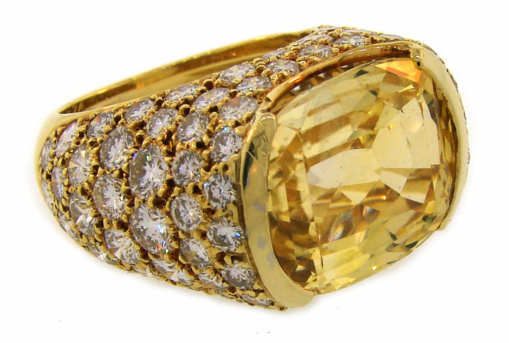 Vintage Van Cleef & Arpels 18k Gold Bombe Ring Yellow Sapphire Diamond