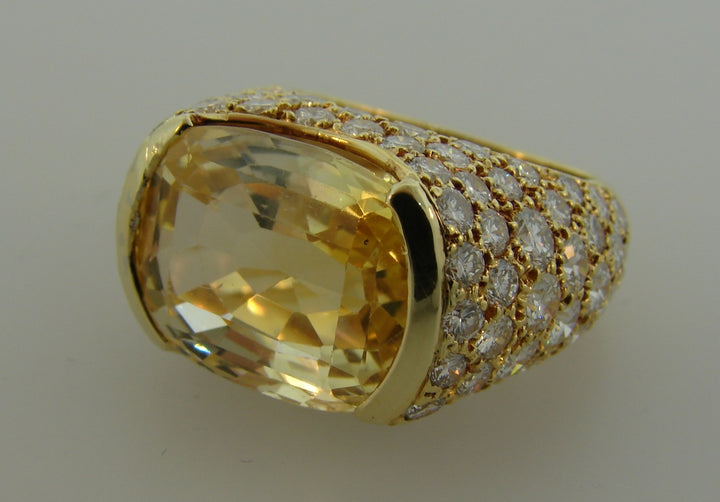 Vintage Van Cleef & Arpels 18k Gold Bombe Ring Yellow Sapphire Diamond