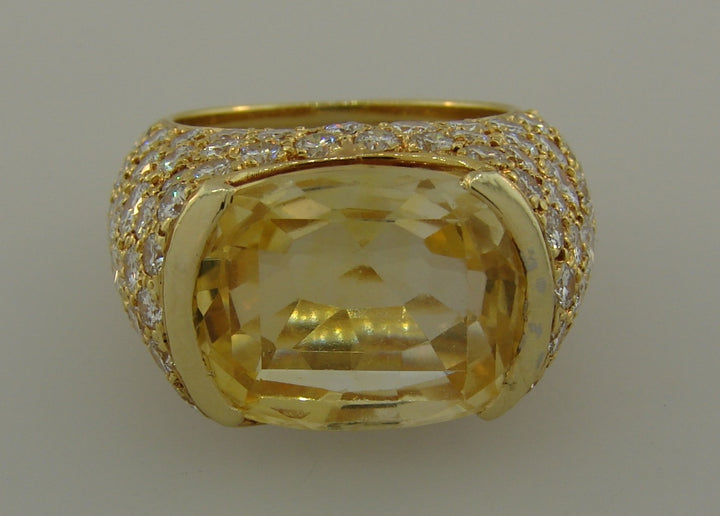 Vintage Van Cleef & Arpels 18k Gold Bombe Ring Yellow Sapphire Diamond