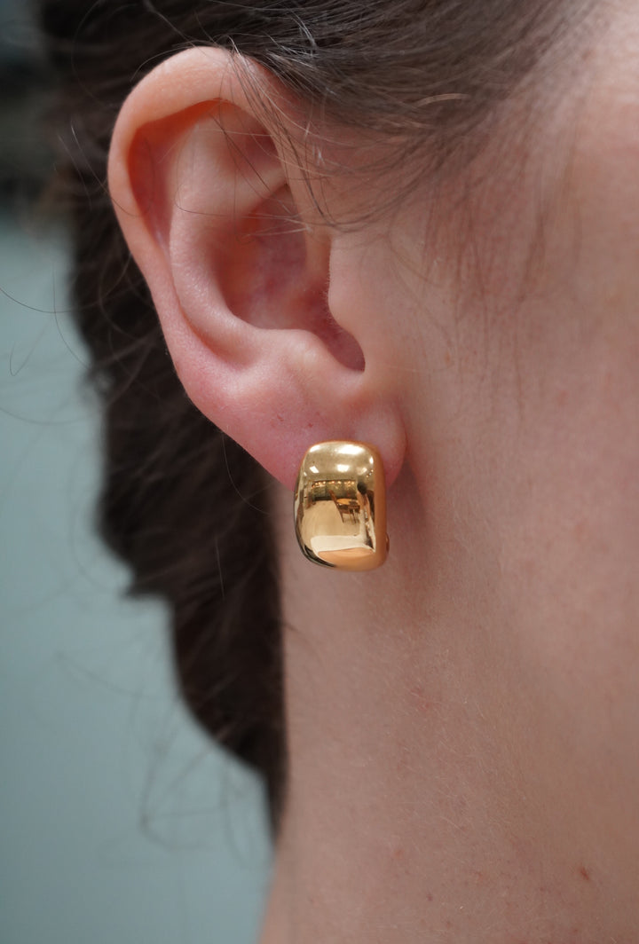 Vintage Cartier 18k Gold Nouvelle Vague Earrings