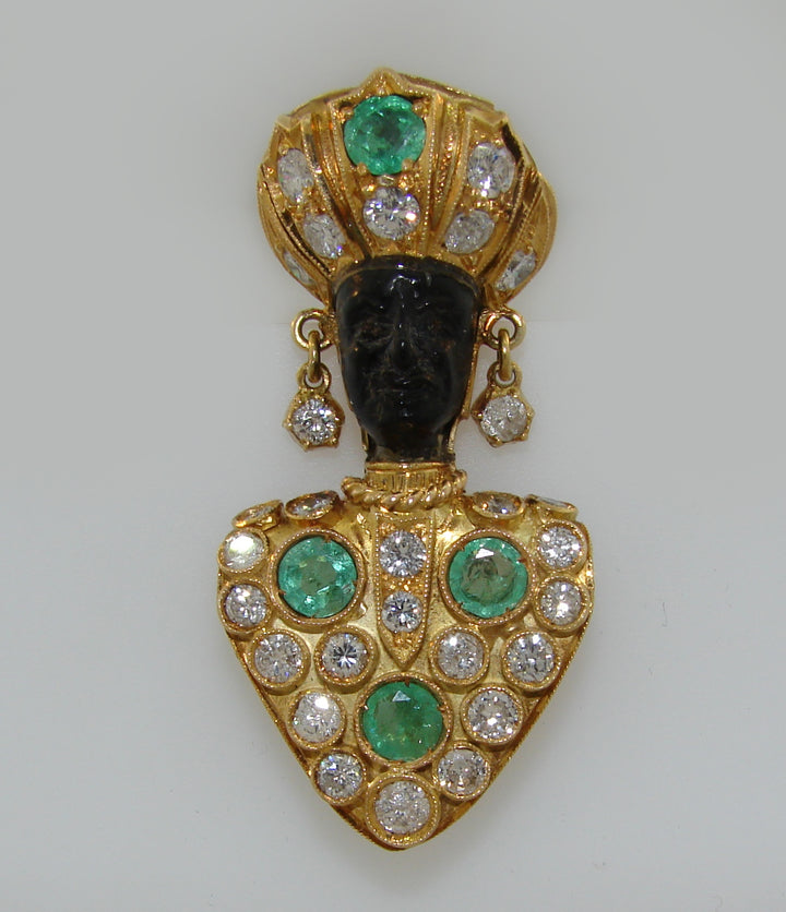 Nardi Emerald Diamond Yellow Gold Blackamoor Pin Clip Brooch 1950s