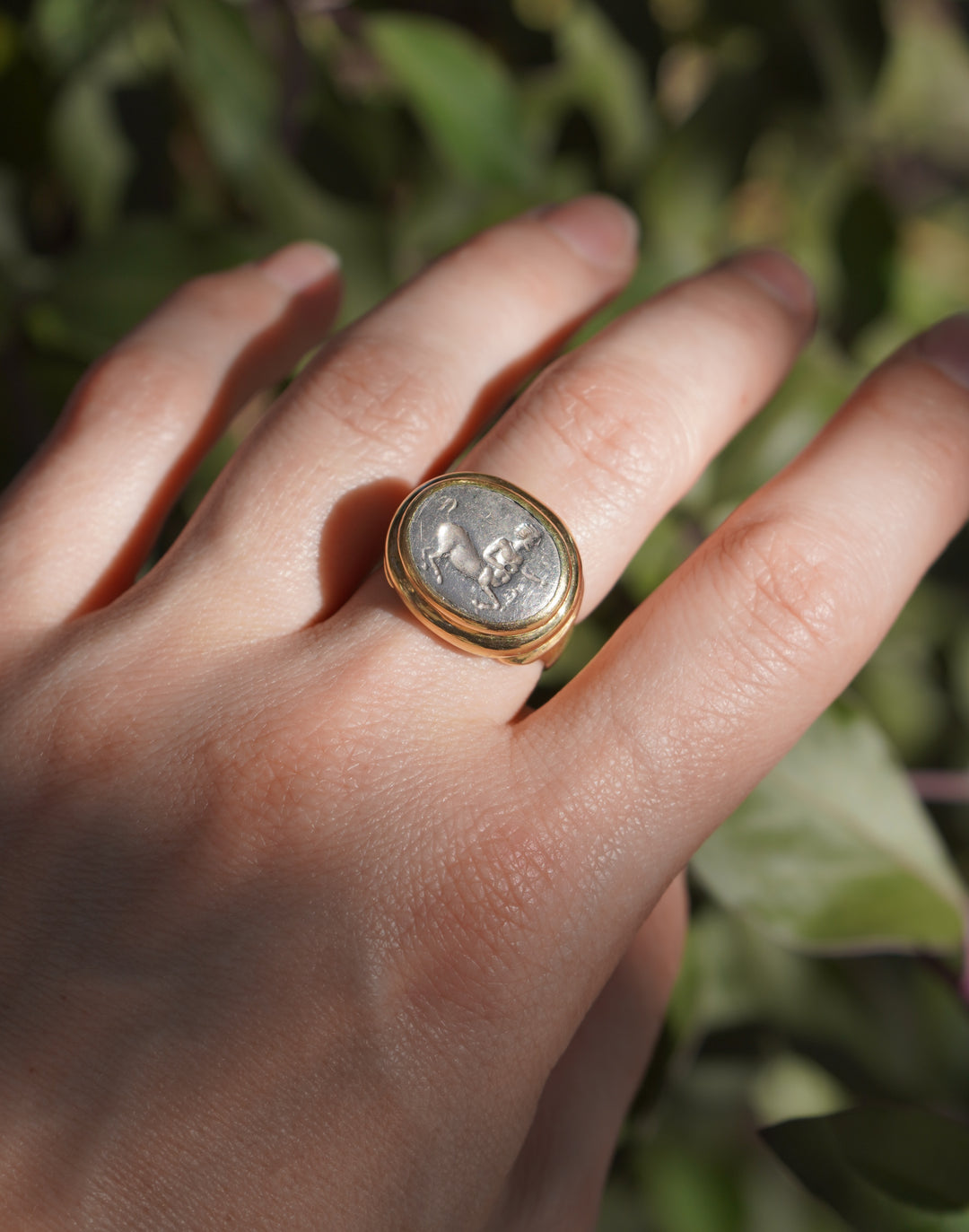 Vintage Bvlgari 18k Gold Ancient Silver Magna Grecia Centaur Bulgari Ring