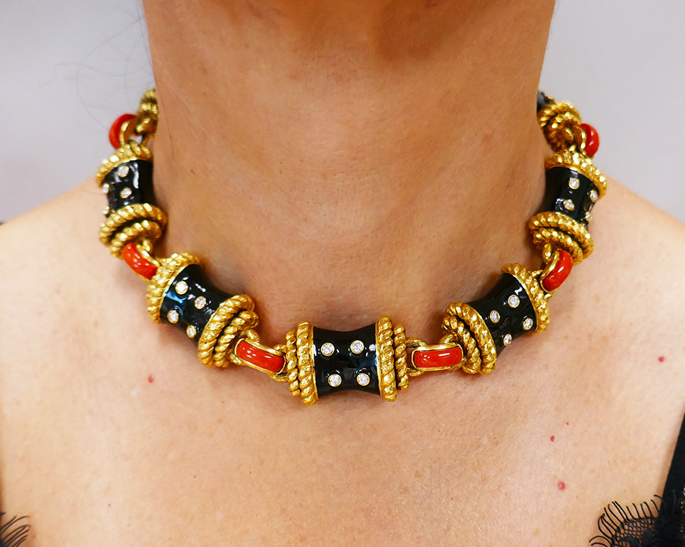 David Webb Gold Necklace Black Enamel Diamond Coral Stud