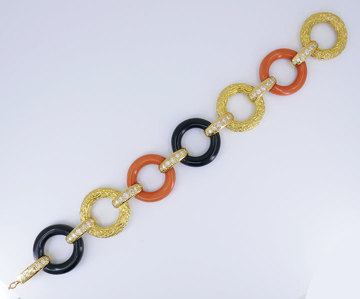 French Vintage Bracelet Atelier Janca 18k Gold Diamond Coral
