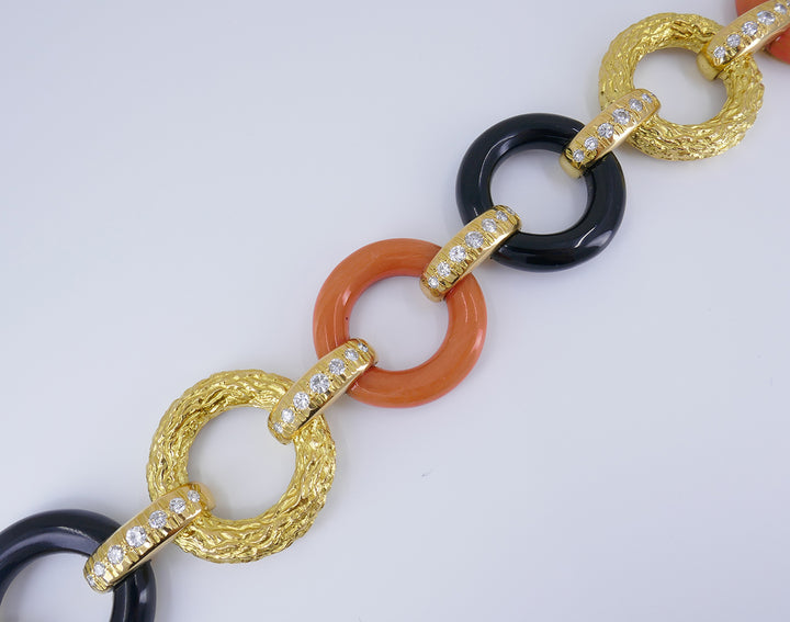 French Vintage Bracelet Atelier Janca 18k Gold Diamond Coral