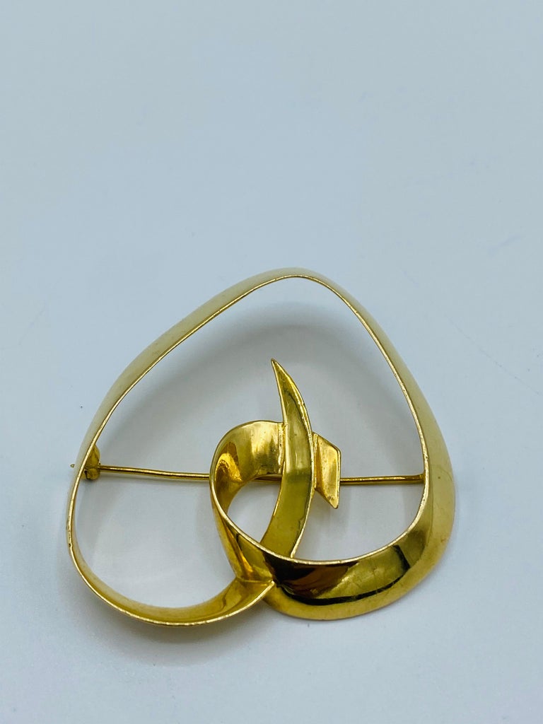 Circa 1983 Tiffany & Co. Paloma Picasso Yellow Gold Heart Brooch