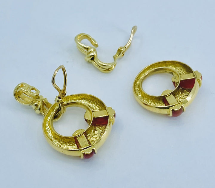 Vintage Cartier Carnelian Gold Earrings