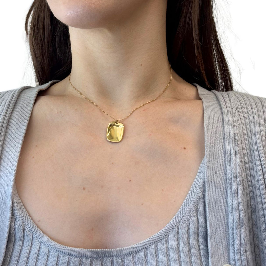 Tiffany & Co. Elsa Peretti 18k Gold Spain Polished Pendant Necklace