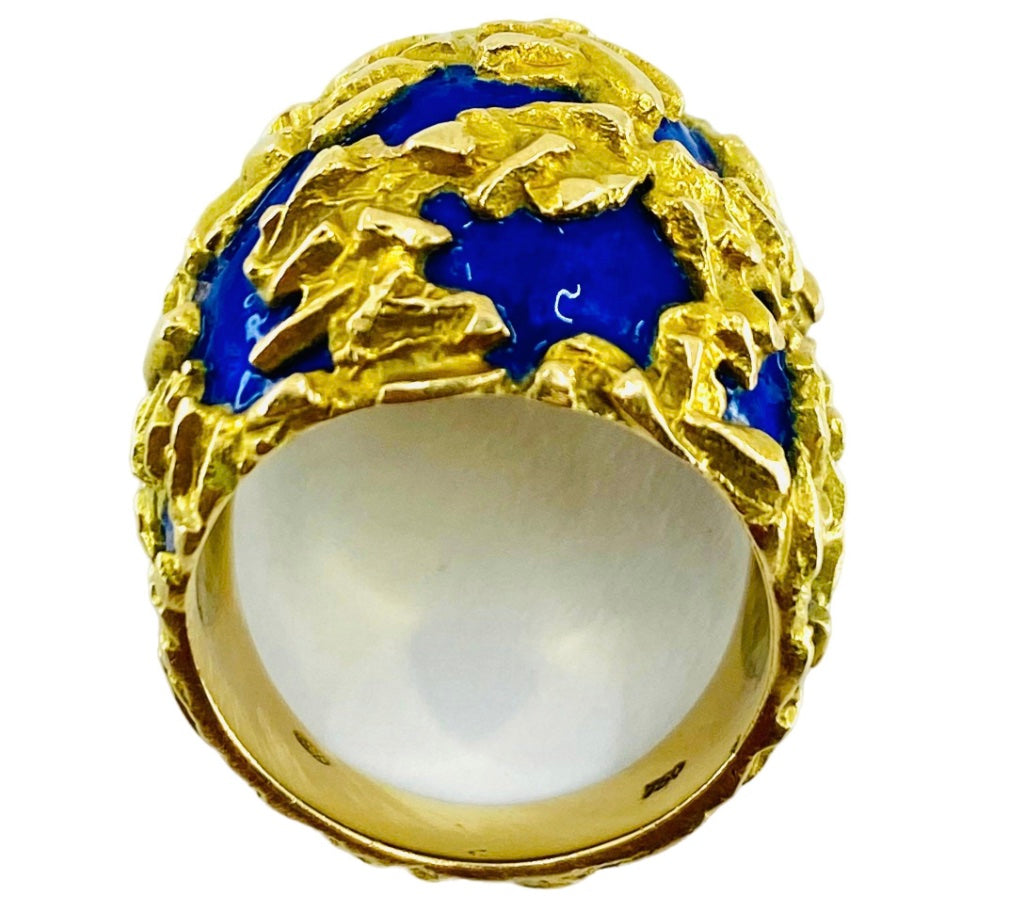 Gubelin Dome Gold Ring Blue Enamel 18k