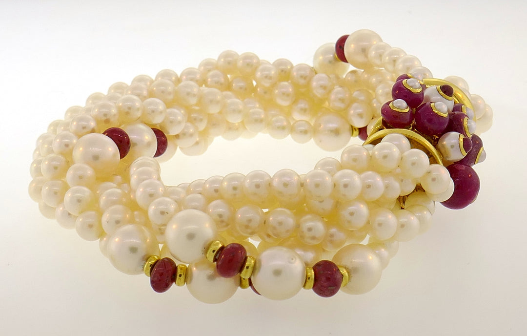 Trianon Pearl Ruby Bracelet with Diamond Yellow Gold Clasp Bead Multi Strand