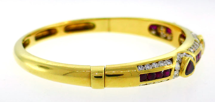 Fred Paris Heart Ruby Diamond Gold Bangle Bracelet 1970s