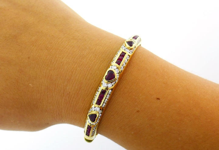 Fred Paris Heart Ruby Diamond Gold Bangle Bracelet 1970s