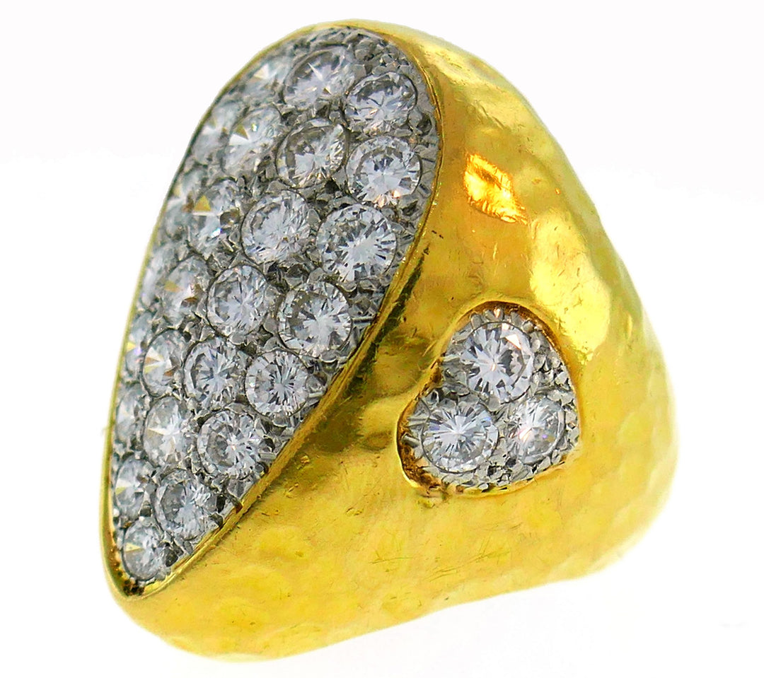 Van Cleef & Arpels Diamond Yellow Gold Ring, 1980s