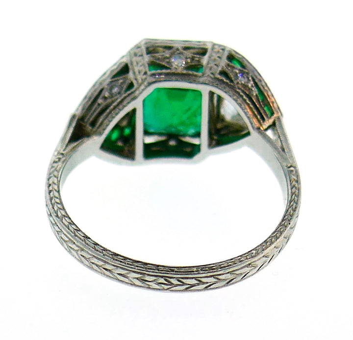 Art Deco Emerald Diamond Platinum Ring