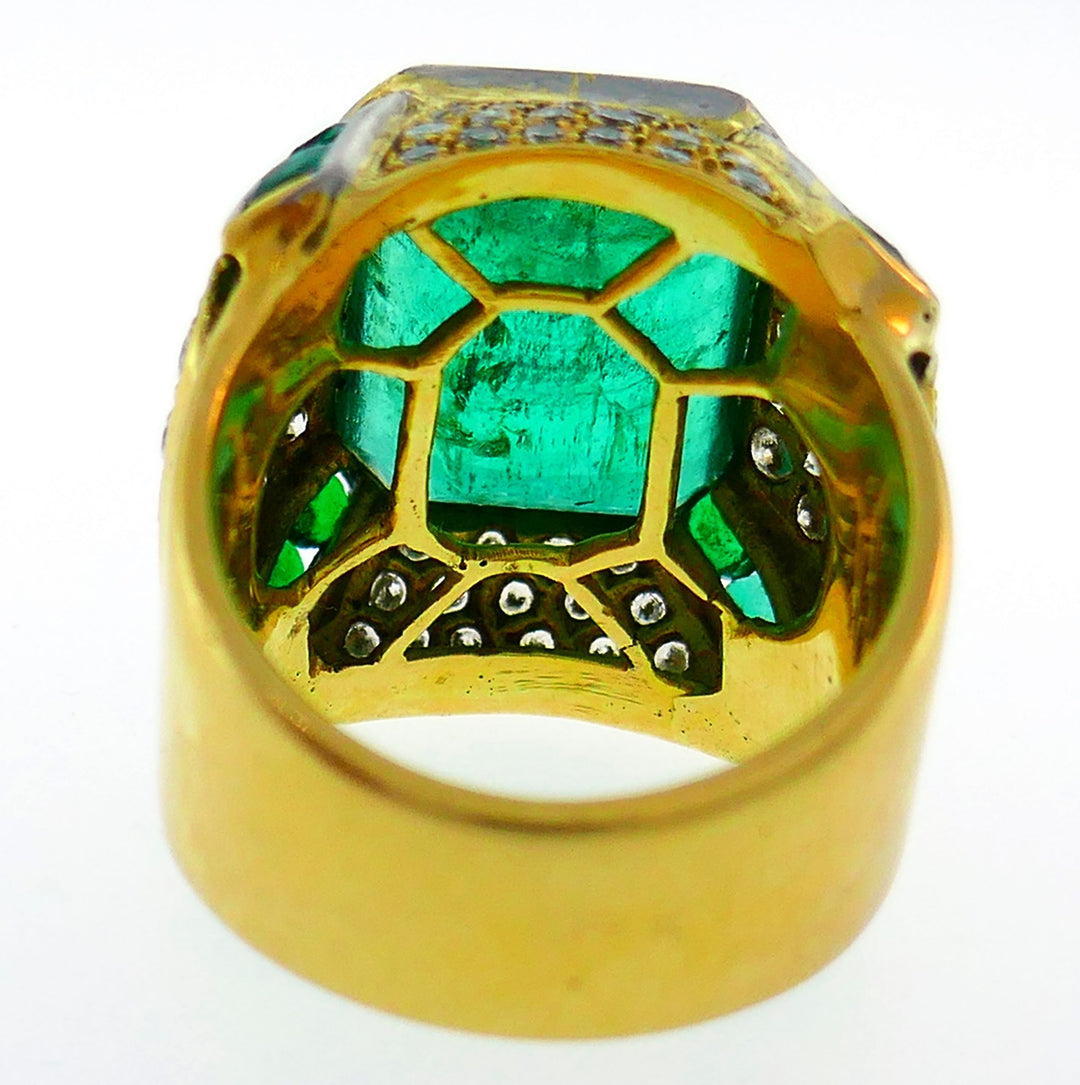 Emerald Diamond Yellow Gold Ring