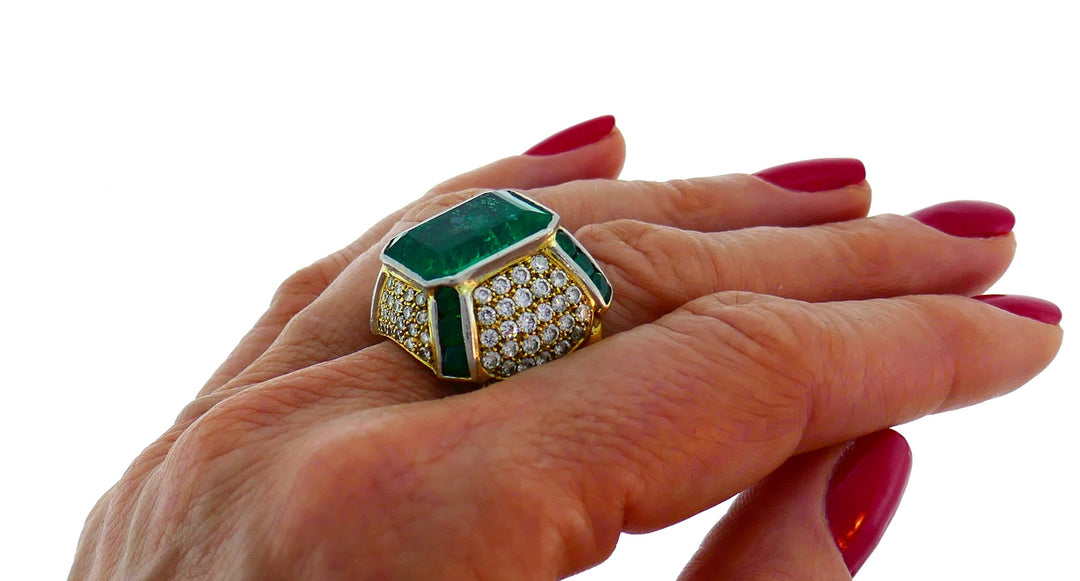 Emerald Diamond Yellow Gold Ring