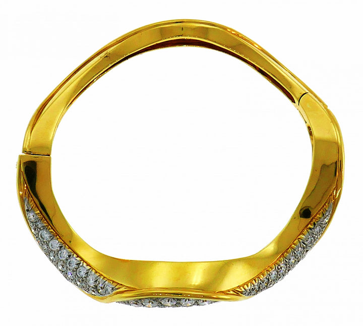 Oscar Heyman Diamond Yellow Gold Bangle Bracelet