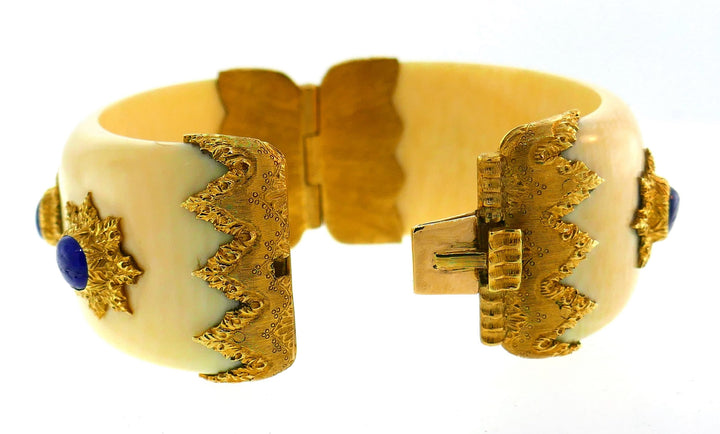 Buccellati Sapphire Yellow Gold Bangle Bracelet Bakelite