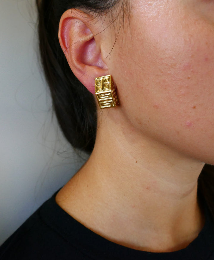 Vintage Wander Yellow Gold Earrings