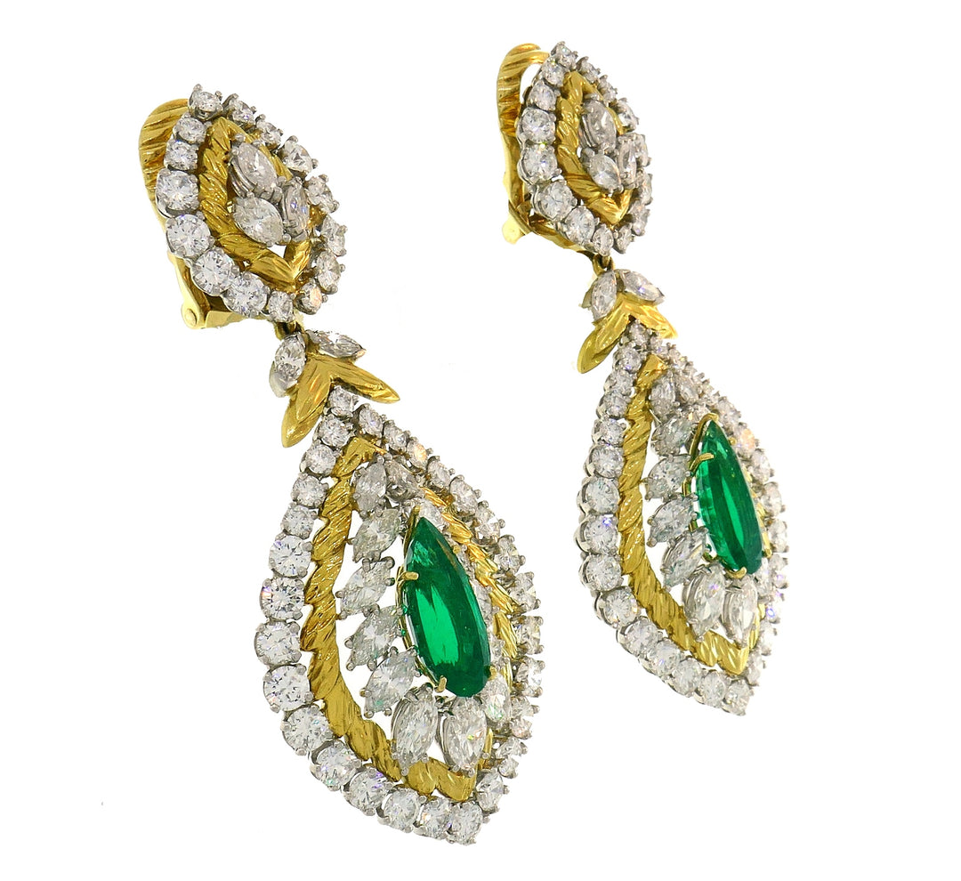 David Webb Earrings Emerald Diamond 18k Gold Cross River