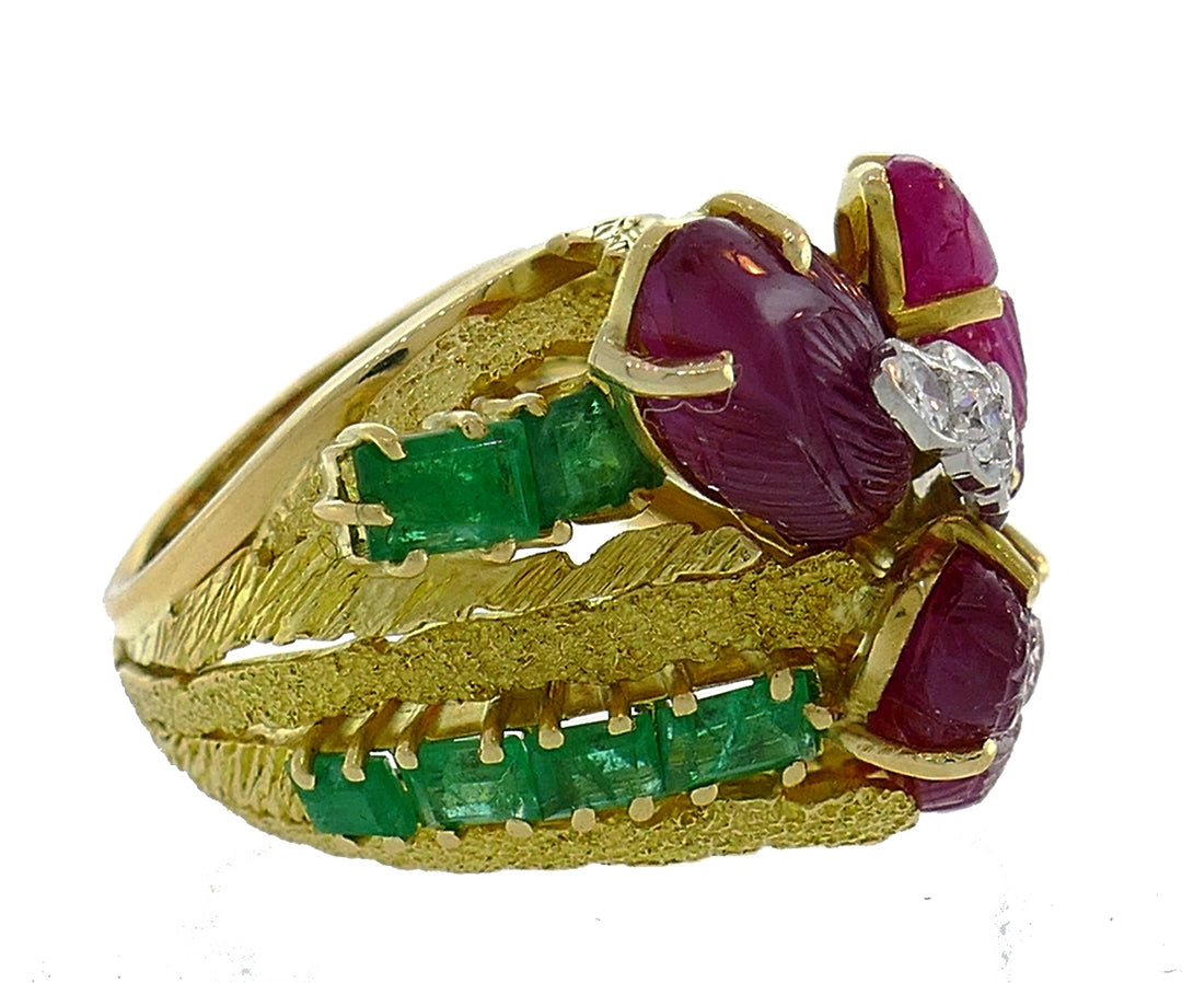 Vintage Tutti-Frutti 18k Gold Ring Diamond Emerald Carved Ruby