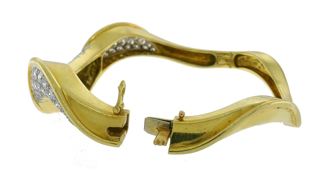 Vintage Oscar Heyman Diamond 18k Yellow Gold Bangle Bracelet