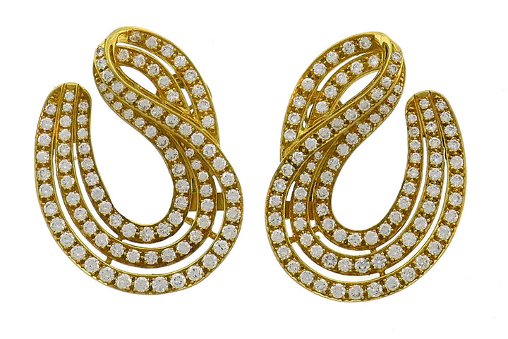 Vintage Diamond 18 karat Yellow Gold Earrings