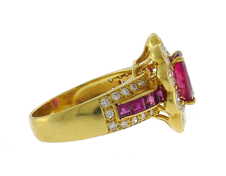 Vintage Ruby Diamond 18k Yellow Gold Ring Estate Jewelry