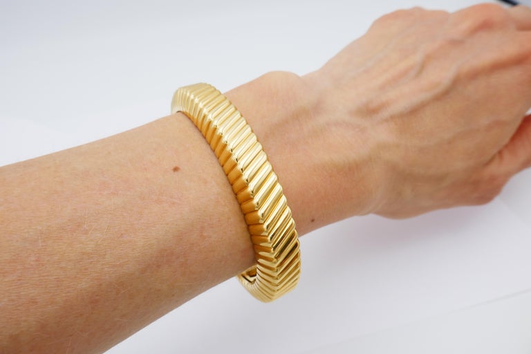 Tiffany & Co. Gold Ribbed Design Bangle Bracelet