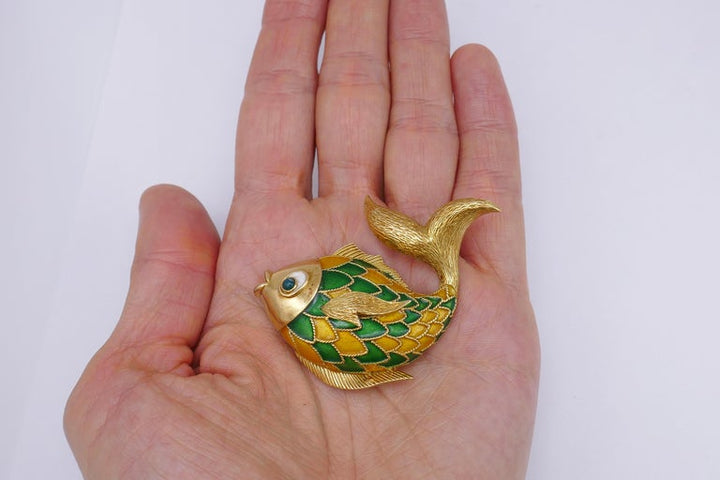 Boucheron Pendant Gold Brooch Fish