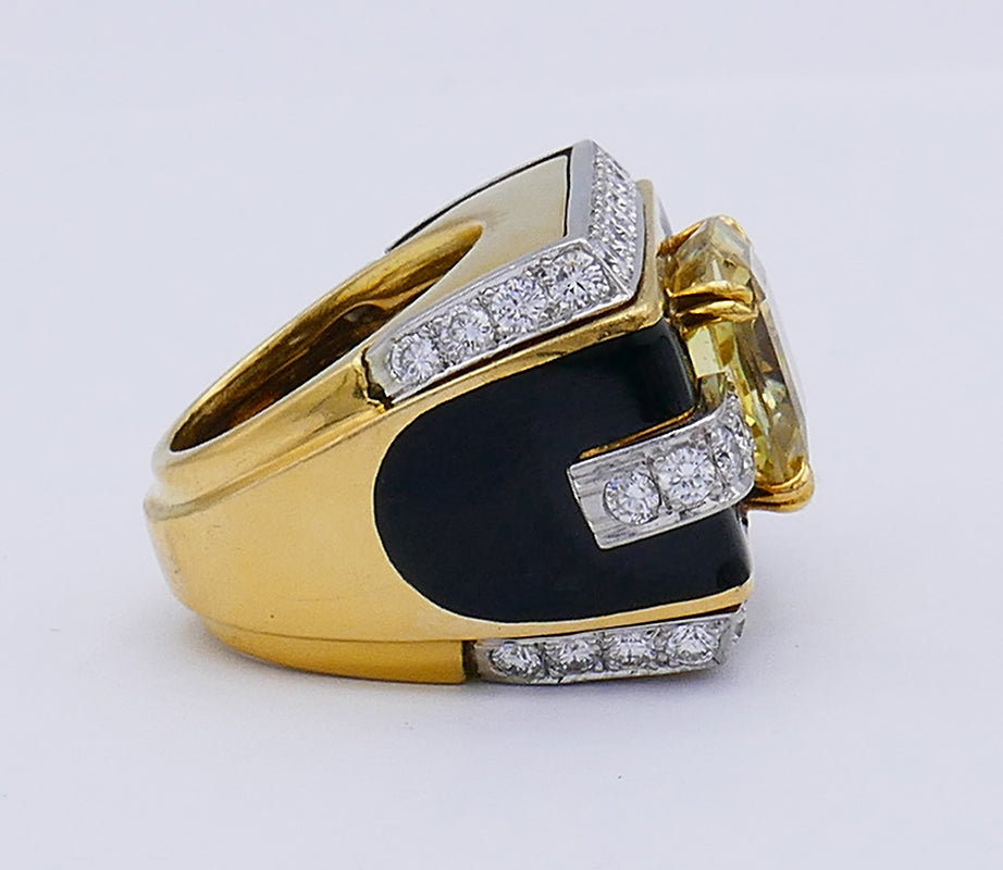 David Webb Vintage Ring 18k Gold Yellow Sapphire Cocktail