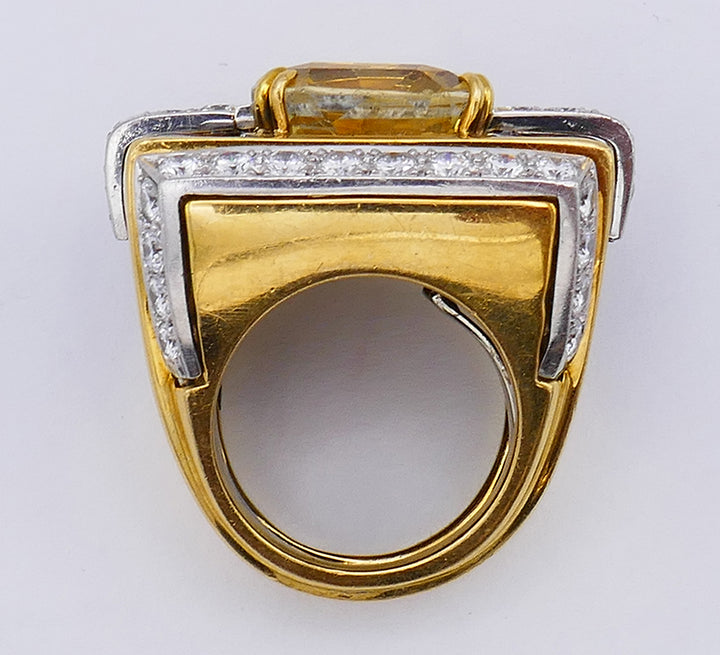 David Webb Vintage Ring 18k Gold Yellow Sapphire Cocktail