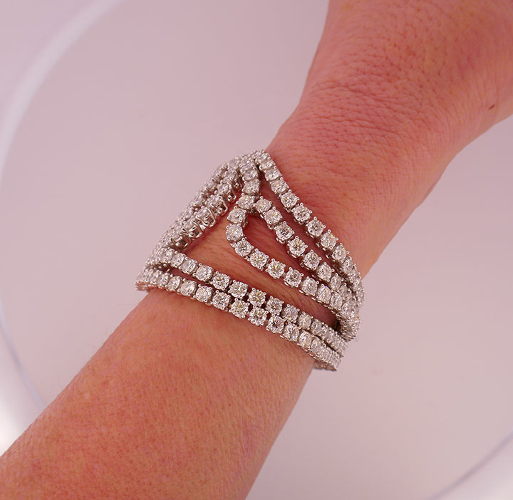 Boucheron Bracelet 18k White Gold Diamond Estate Jewelry