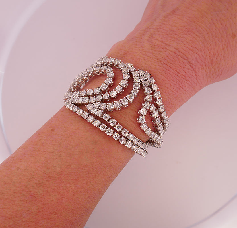 Boucheron Bracelet 18k White Gold Diamond Estate Jewelry