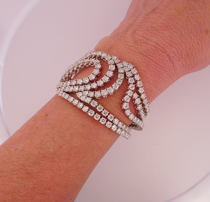 Boucheron Bracelet 18k White Gold Diamond Estate Jewelry