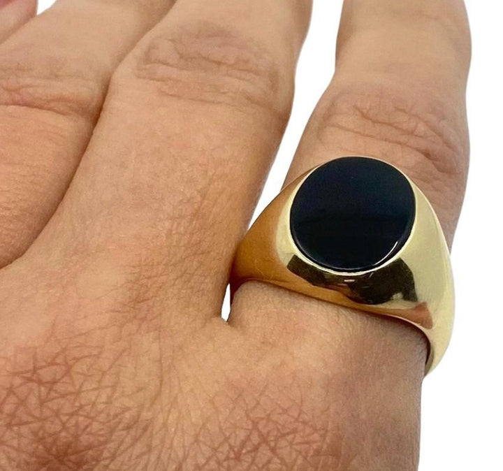 Tiffany & Co. Onyx Vintage Gold Signet Ring