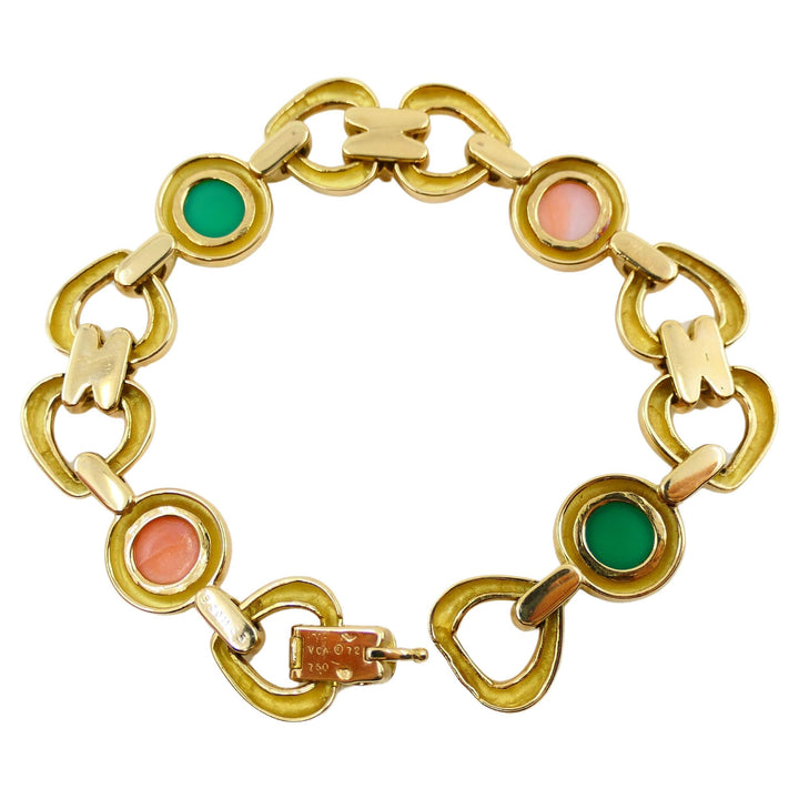 Van Cleef & Arpels Coral Chrysoprase Gold Heart Bracelet