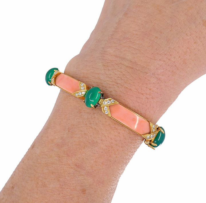 Vintage Van Cleef & Arpels Bracelet Gold Coral Gemstones