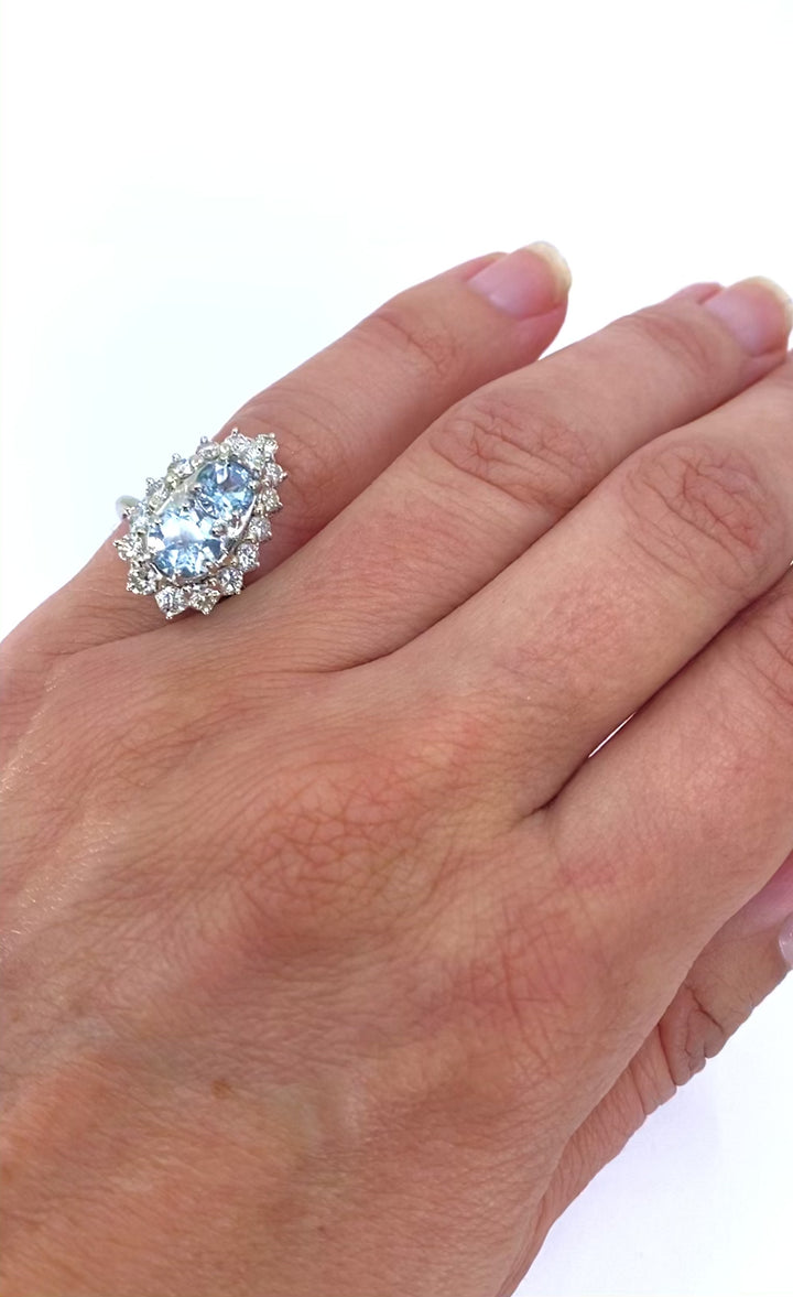 18k White Gold Aquamarine Diamond Elongated Halo Ring