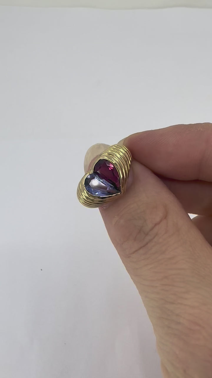 Vintage Bvlgari 18k Gold Gemstones Heart Ring