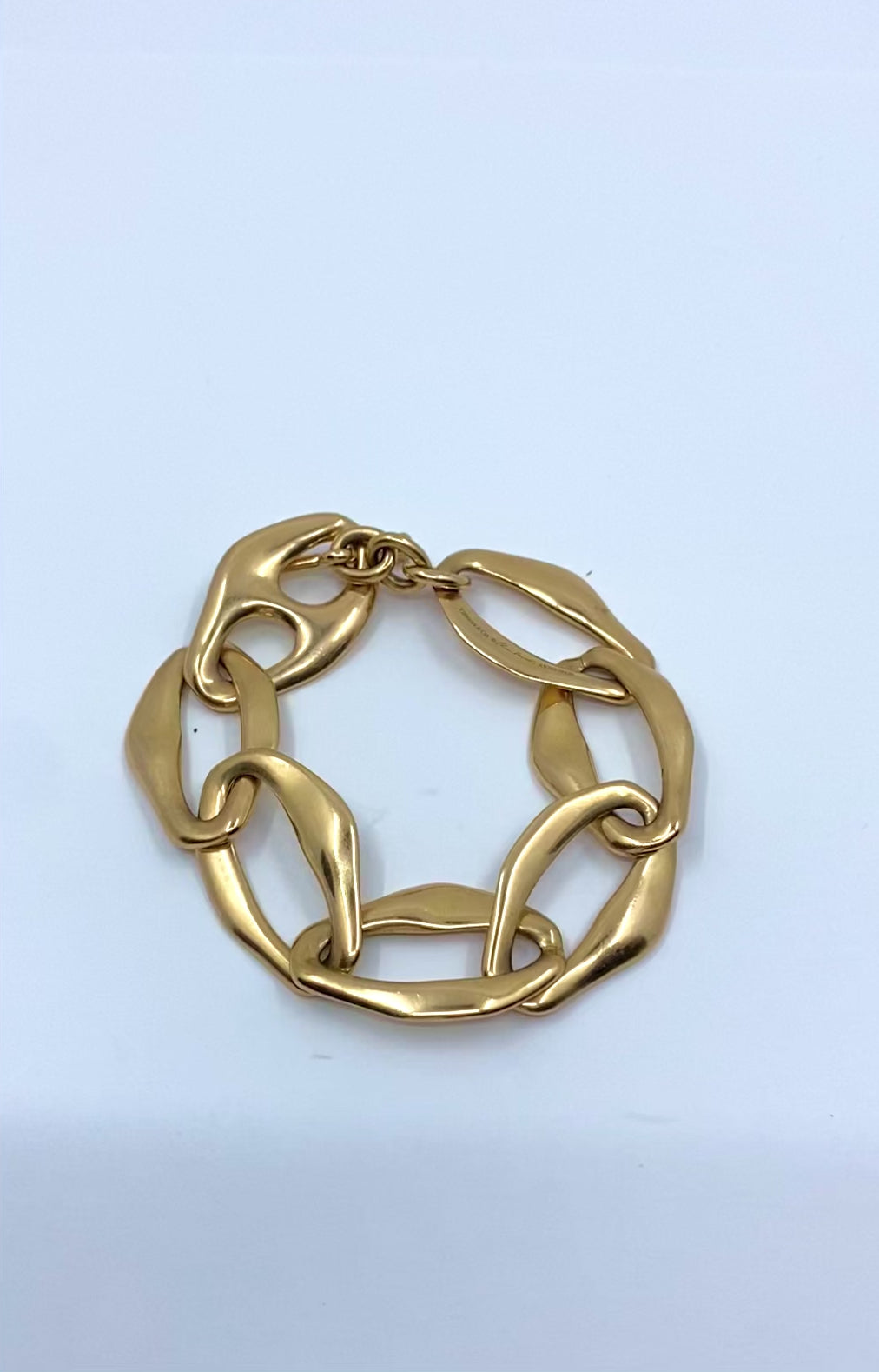 Tiffany & Co. Elsa Peretti Aegean Toggle Bracelet 18k Gold