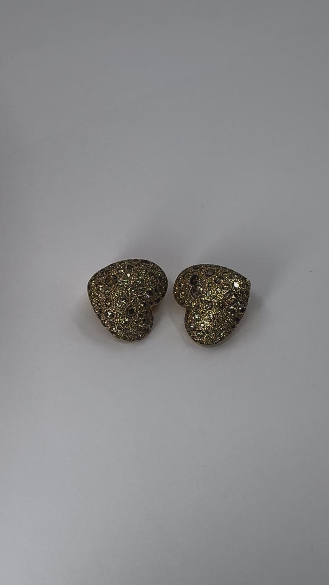Pomellato Sabbia 18k Gold Diamond Heart Clip Earrings