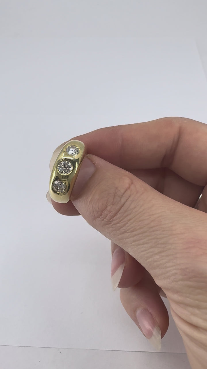 Vintage 18k Yellow Gold Three Stone Diamond Gypsy Ring