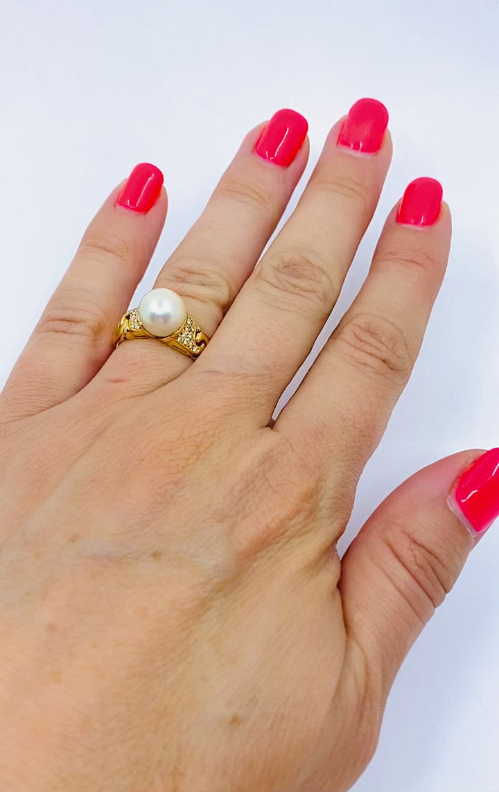 Bvlgari Pearl Diamond 18k Gold Cocktail Ring