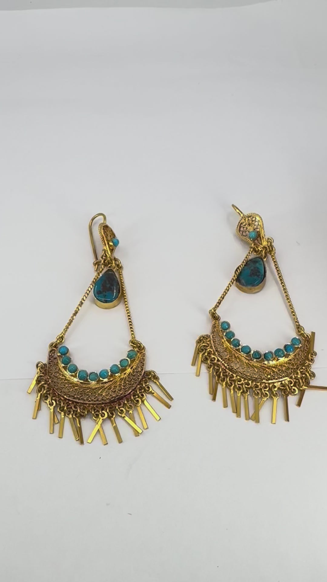 Vintage 18k Gold Turquoise Chandelier Earrings