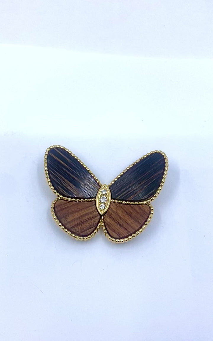 Van Cleef & Arpels Butterfly Brooch 18k Gold Wood Diamond